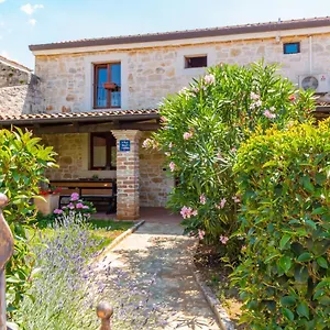  Ferienhaus Casa Ghedda